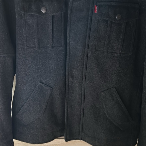 Levi’s size medium men’s wool Peacoat. - Picture 5 of 5